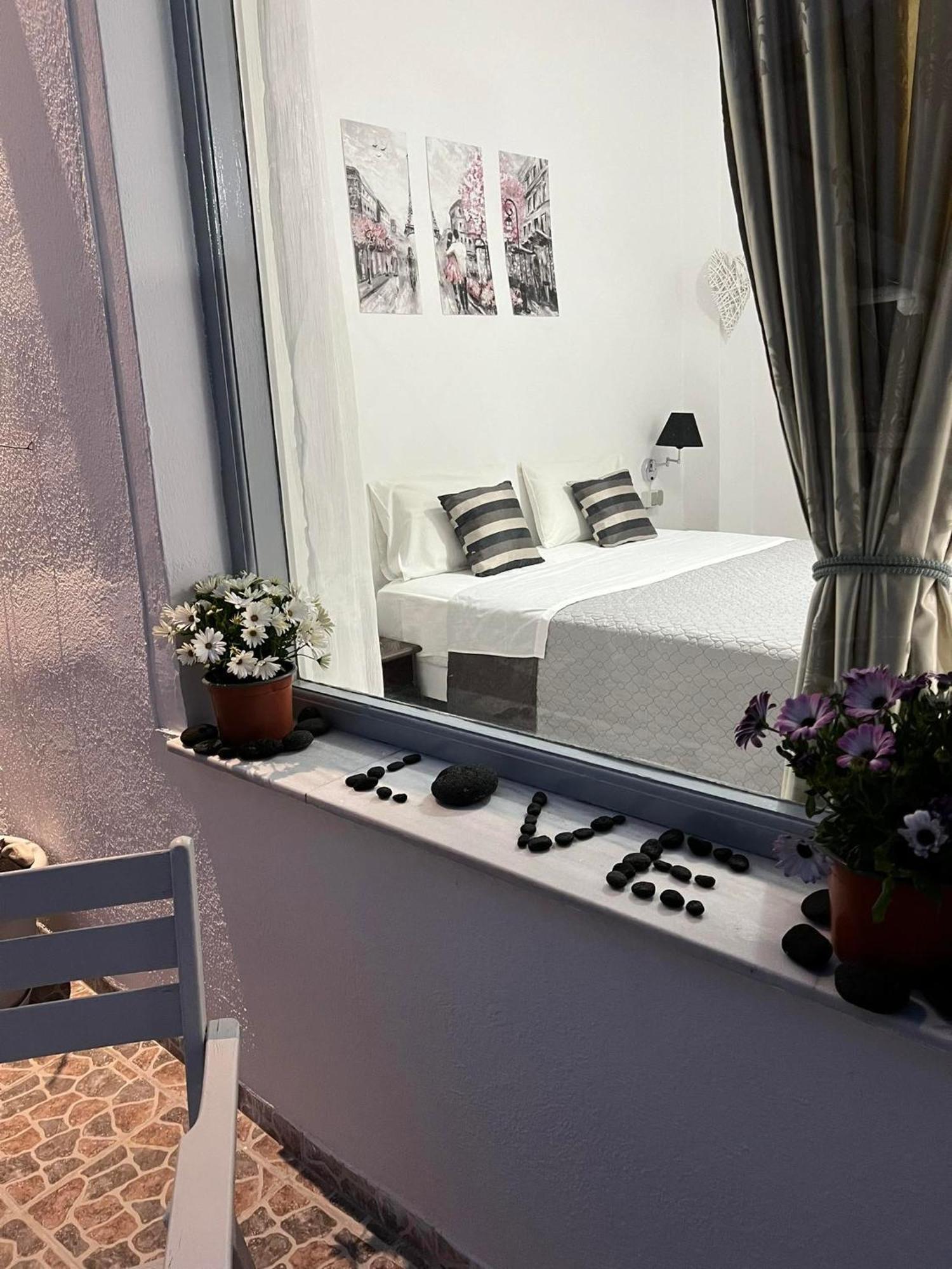 Sagma Beach Rooms Perissa  Exterior foto